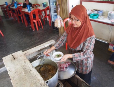 Soto padang teh talua