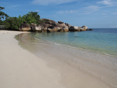 wisata belitung tanjung tinggi