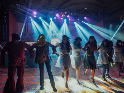 hotel harris ciumbuleuit warming party