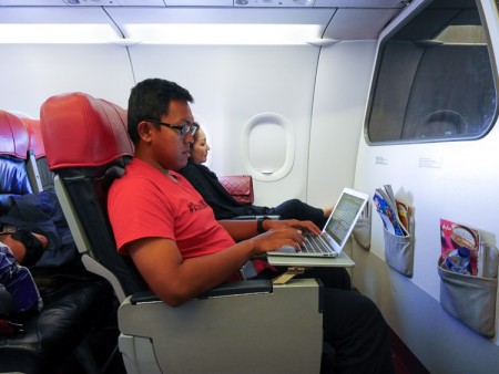 Air asia premium hot seat baris satu