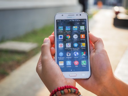 Samsung J5 review Indonesia AMOLED