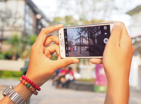 Samsung J5 review Indonesia AMOLED